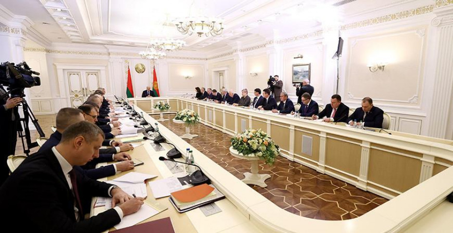 Союзный фронт работ, национальные скрепы и прием на высшем уровне. Подробности недели Президента Беларуси