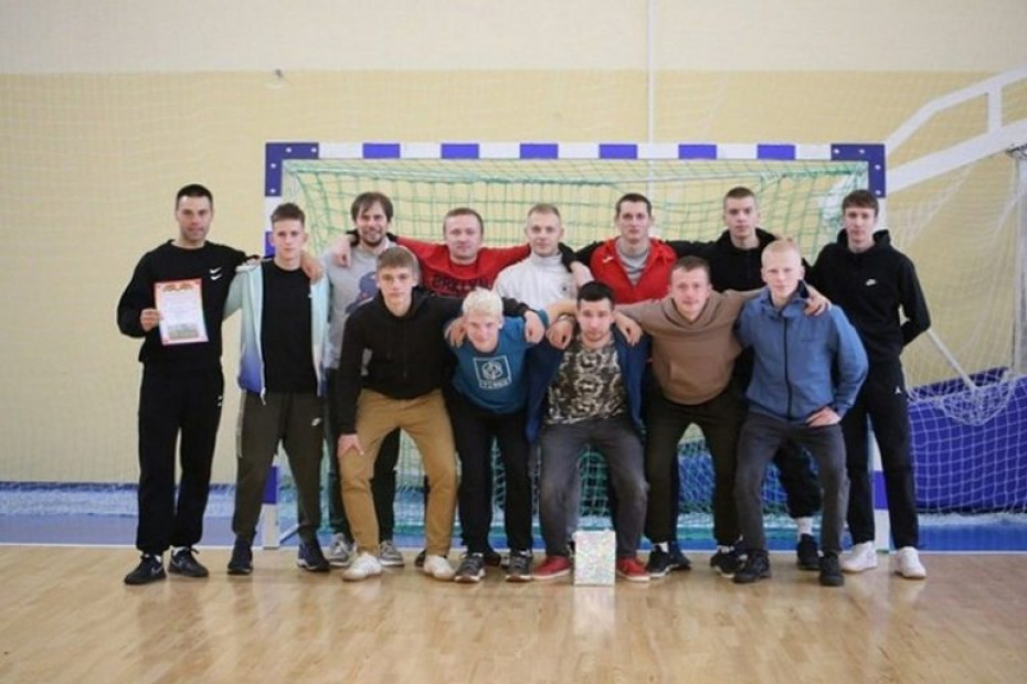 Кореличская команда по мини-футболу заняла второе место в межрегиональном турнире «Соседи»