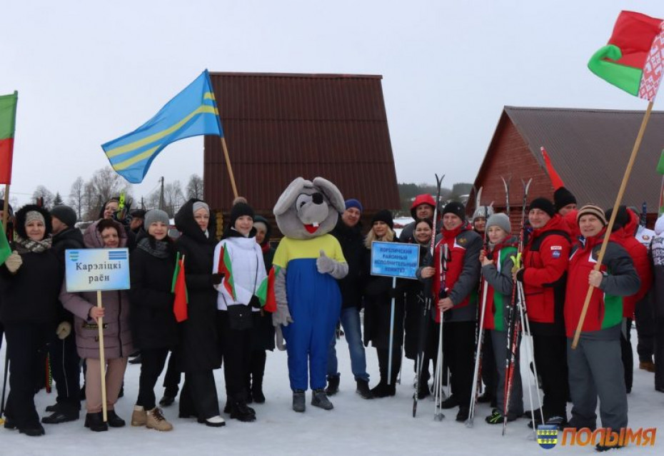 «Лыжные гонки — хороший способ провести выходной день»: кореличчане приняли участие в областных соревнованиях «Принёманская лыжня»