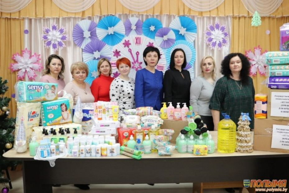 Кореличская районная организация Белорусского союза женщин приняла участие в благотворительной акции «Наши дети»