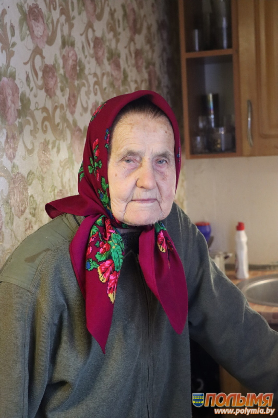 89-летняя жительница деревни Погорье Зинаида Уласевич делится секретами долголетия