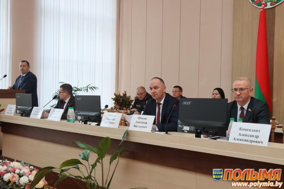 На заседании Кореличского райисполкома подвели итоги социально-экономического развития района за 9 месяцев