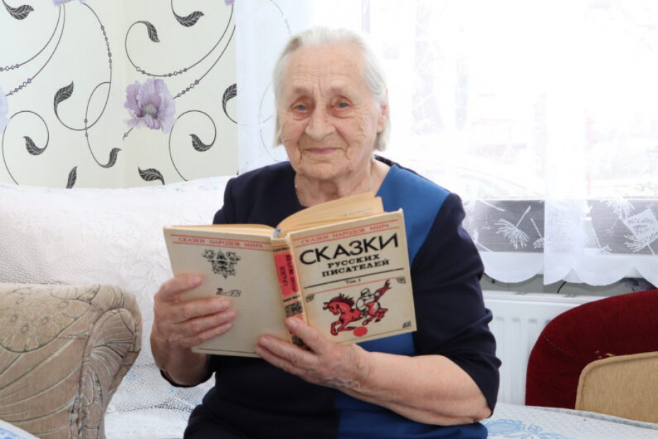 6 апреля жительница деревни Миратичи Зоя Николаевна Кардаш отмечает 100-летний юбилей